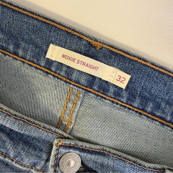 Levi’s Wedgie Straight Jeans Button Fly Size 32 - Picture 6 of 6